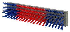 Szczota do czochradła dla bydła, 50 x 10 cm, niebiesko-czerwona, Kerbl